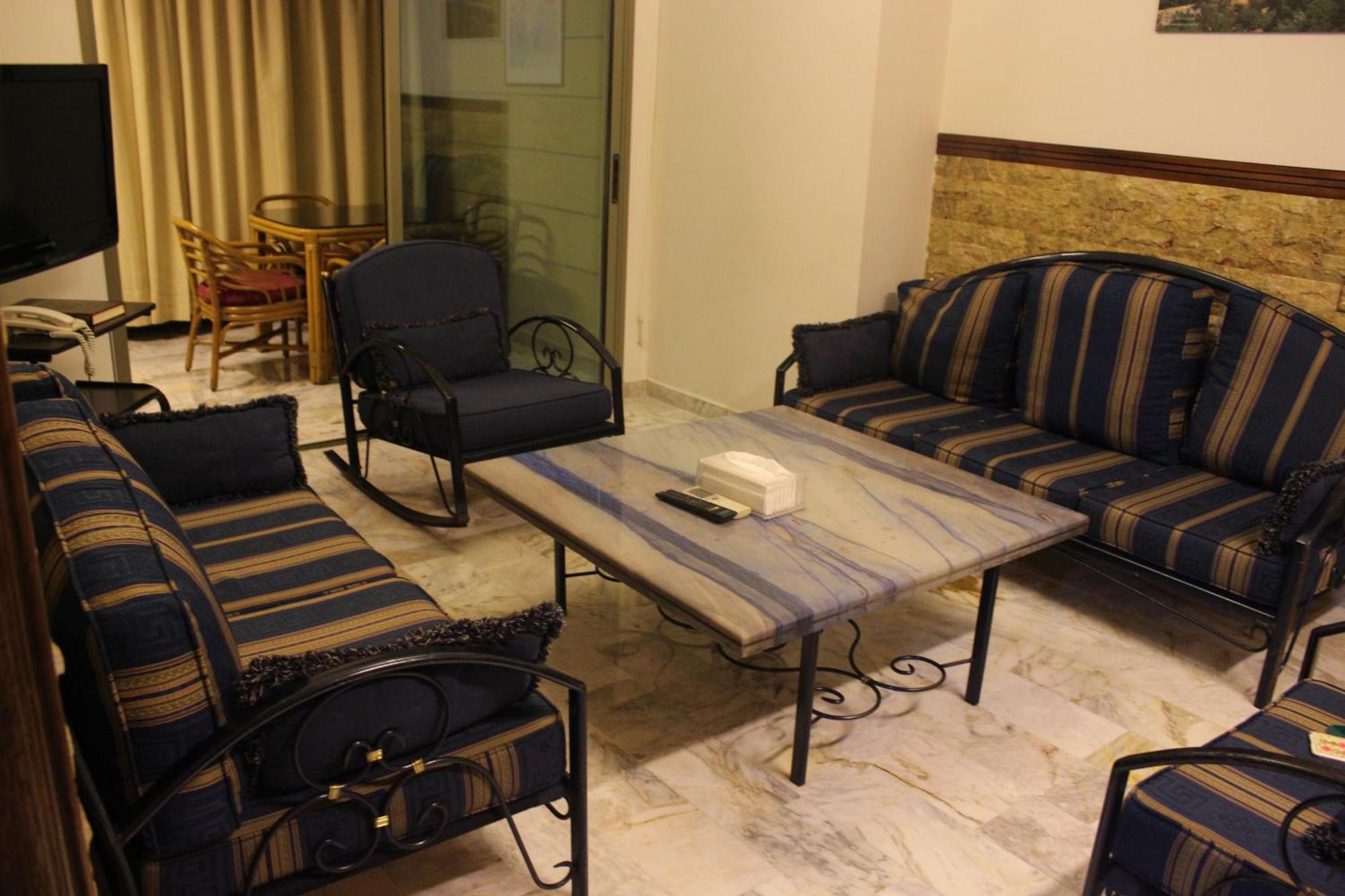 Viccini Suites Beirut Ngoại thất bức ảnh